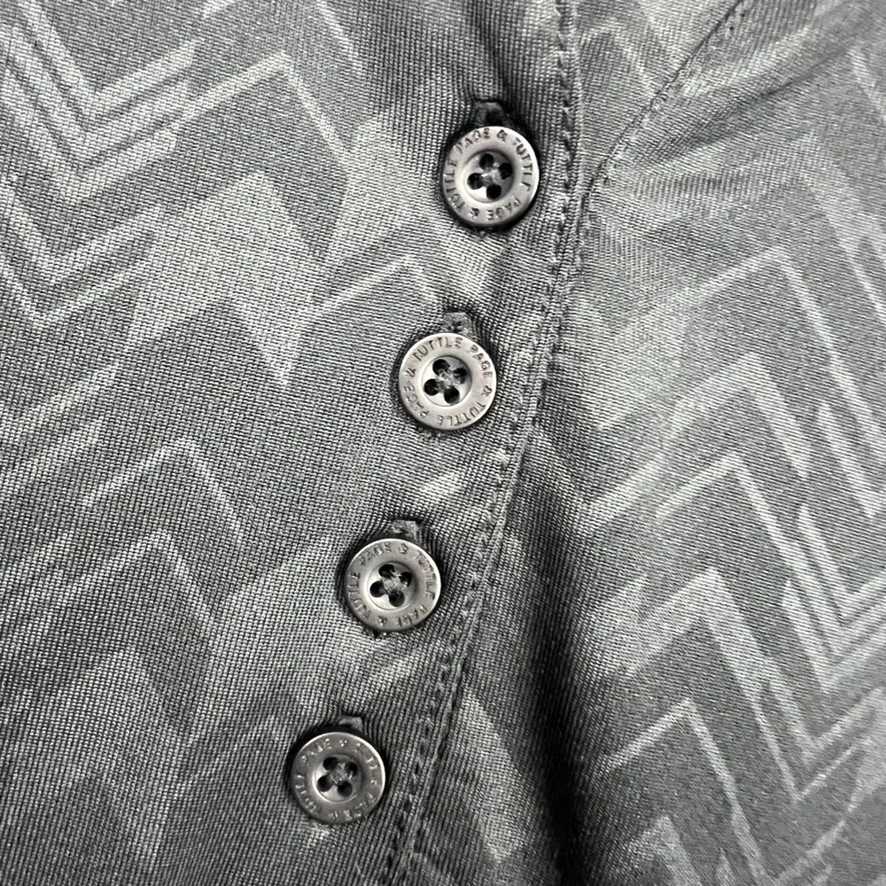 ⏳|•PAGE & TUTTLE•| Black Print Cool Swing Collared Short Sleeve V-Neck Golf Shir - Picture 5 of 13